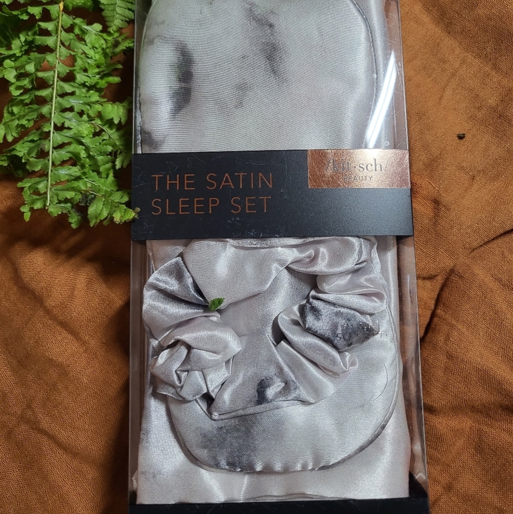 ❤️BUY 5 GET 3 FREE  Kitsch Marble Set Satin Pillowcase